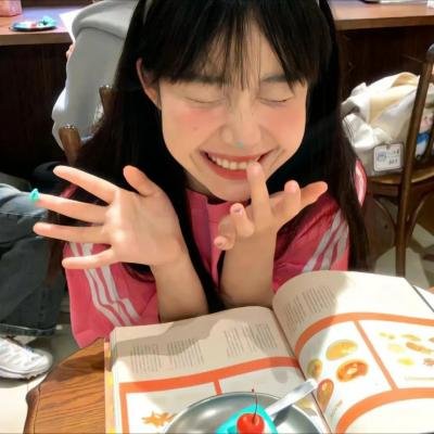 我的女友是个过度认真的处女碧池